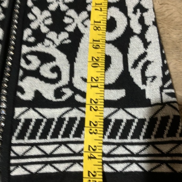 Belldini sweater. Size small full zipper with crystals - Picture 8 of 9